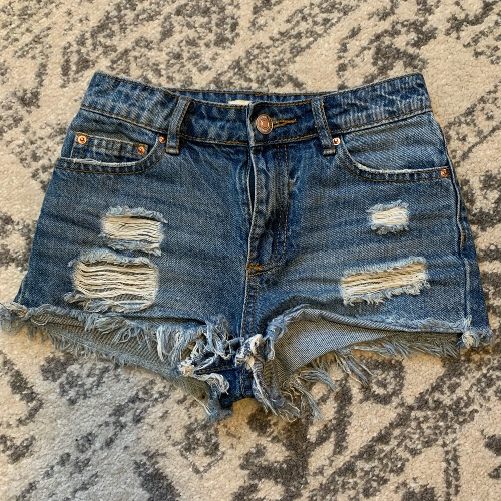 Girls distressed jean shorts
